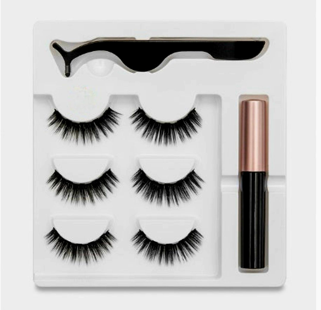 False Eyelash Kit