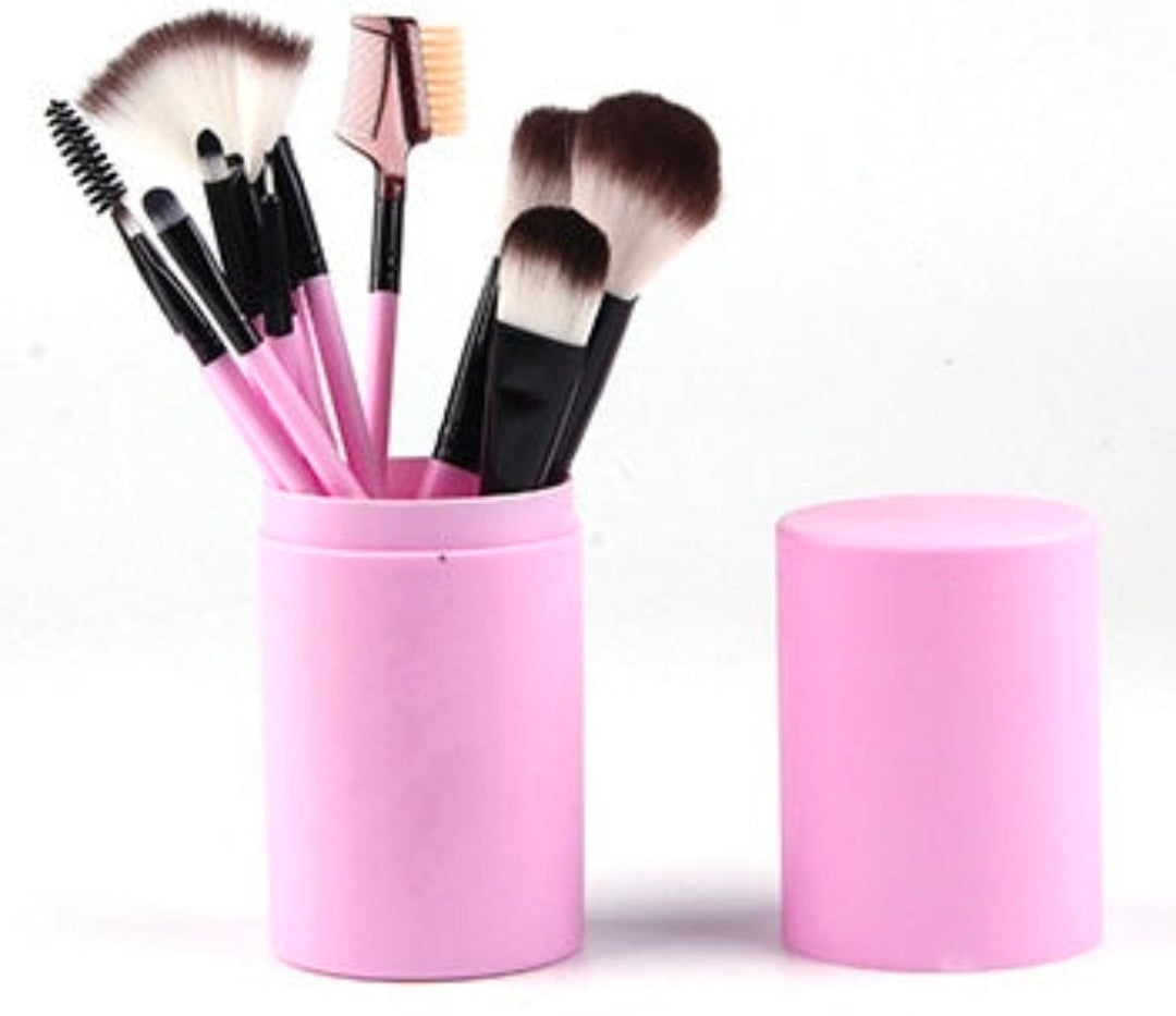 12-Piece Makeup Brush Set – With Holder